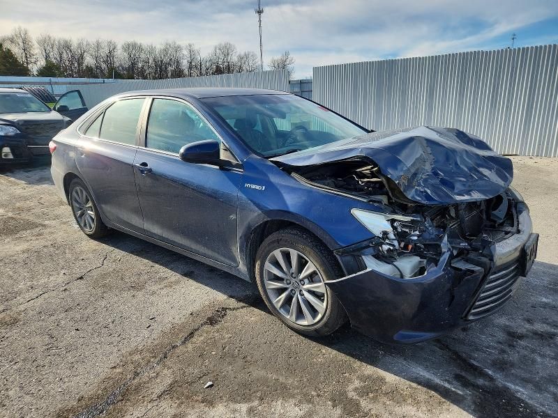 2015 Toyota Camry Hybrid