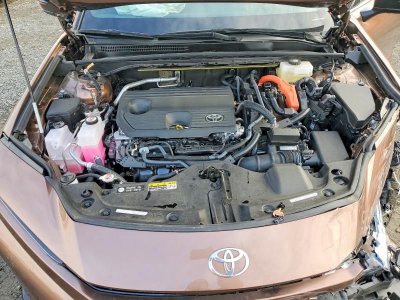 2025 Toyota Crown Signia xle