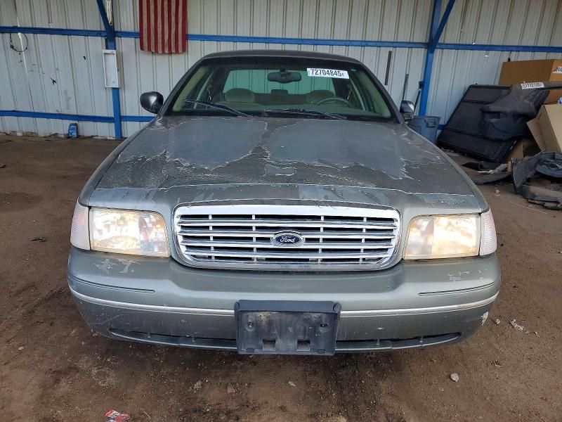 2001 Ford Crown Victoria lx