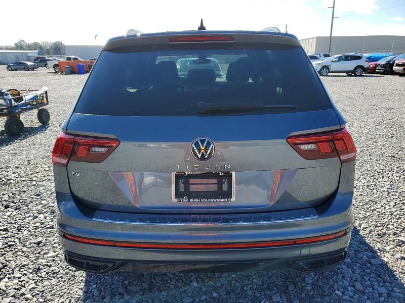 2022 Volkswagen Tiguan se R-line Black