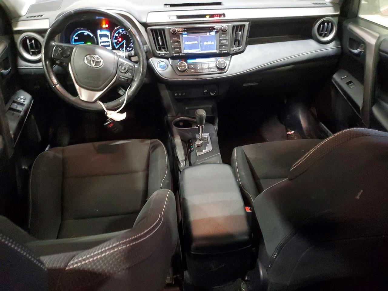 2018 Toyota Rav4 hv le