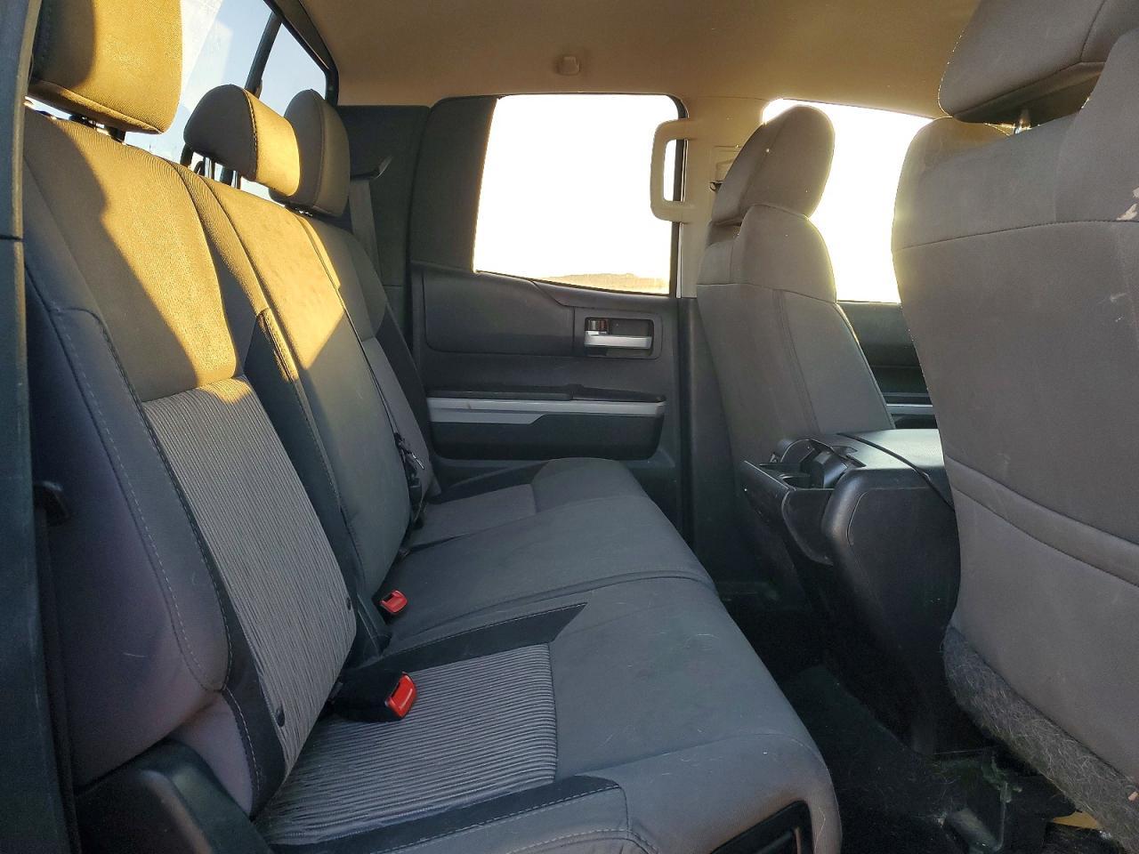 2014 Toyota Tundra Double cab sr
