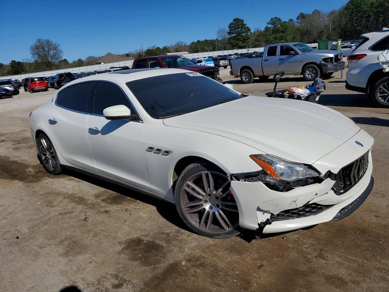 2017 Maserati Quattroporte s