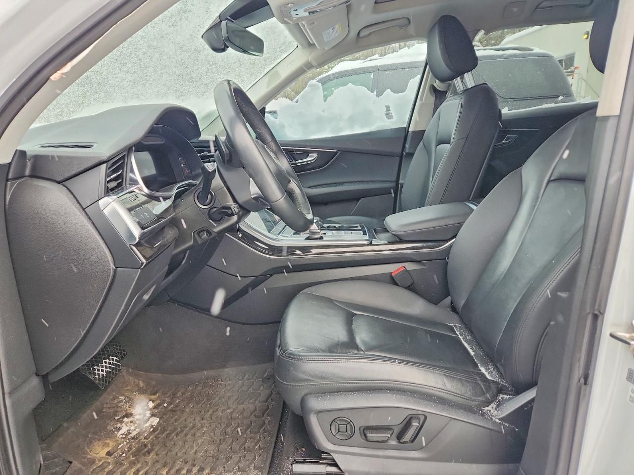 2022 Audi Q7 Premium Plus