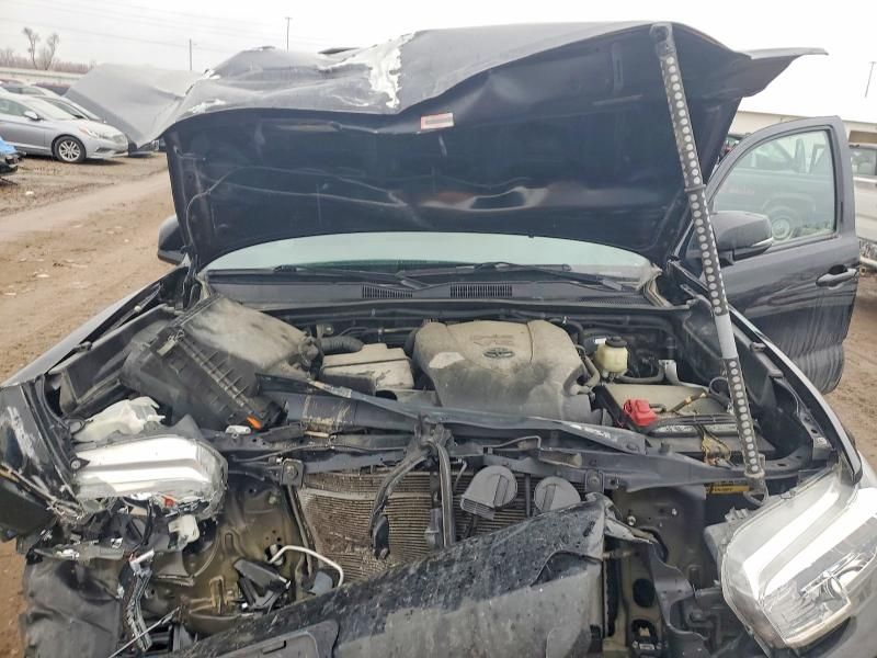 2017 Toyota Tacoma Double cab