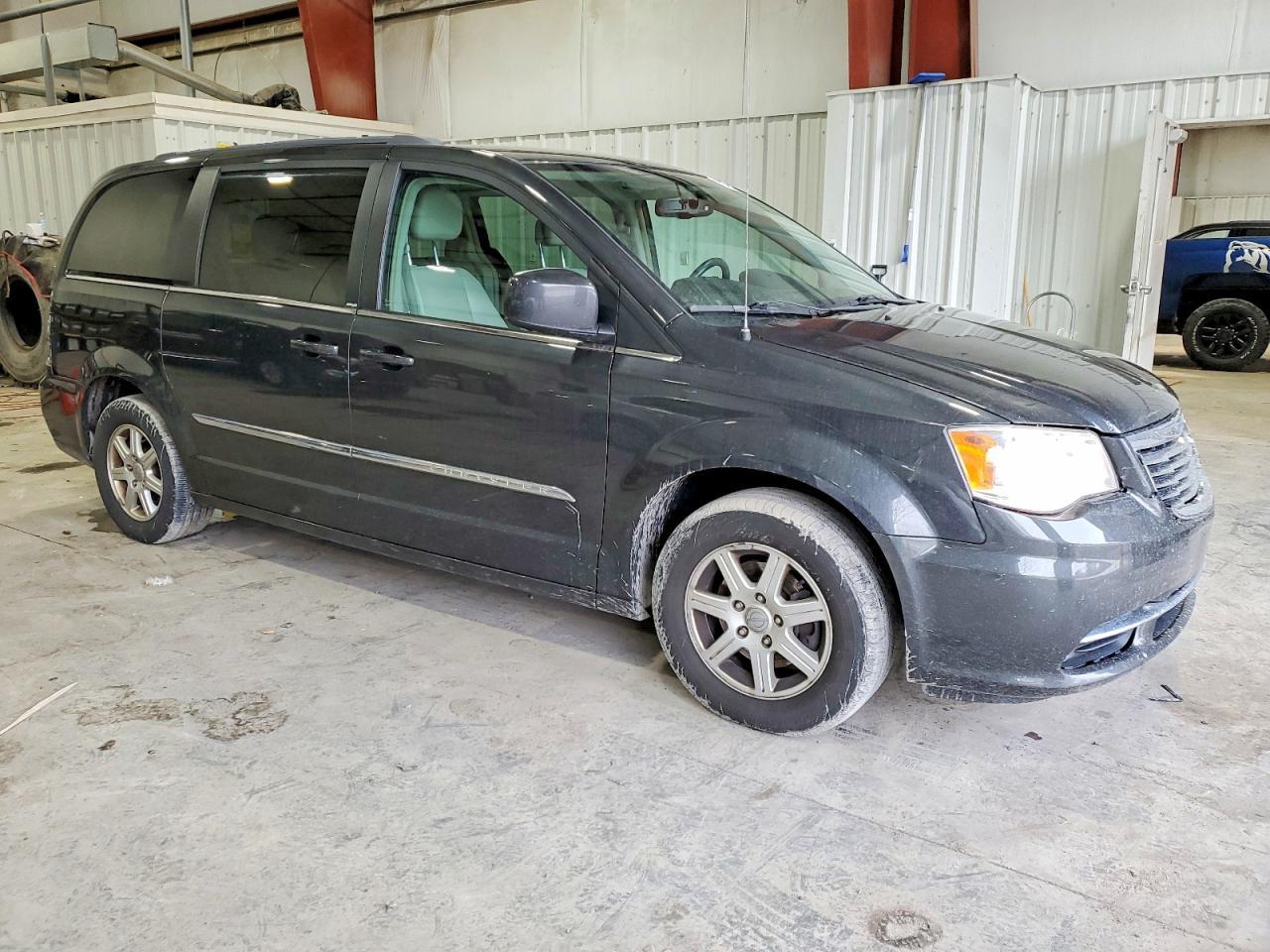 2012 Chrysler 2012 Chry Town & Country