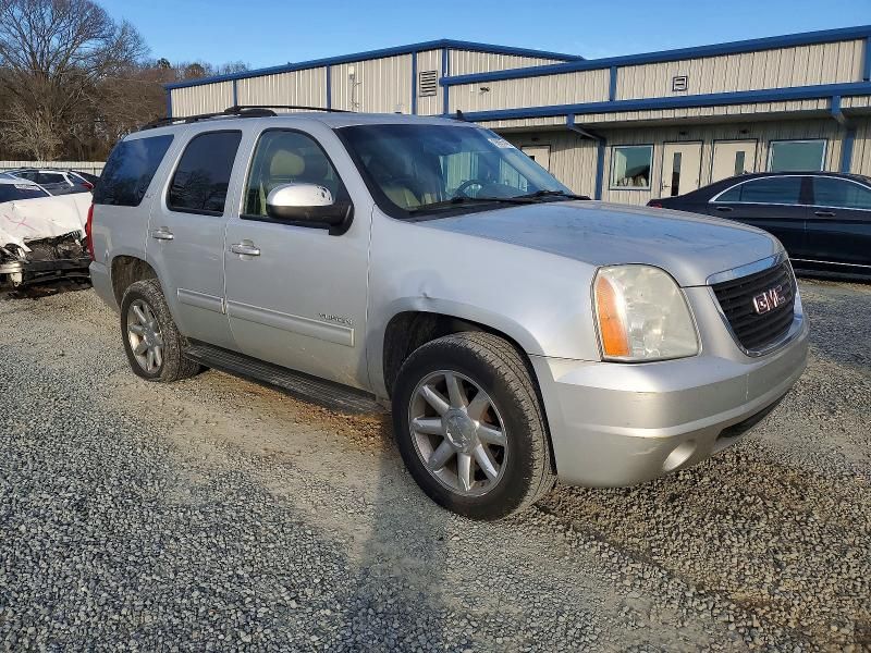 2011 GMC Yukon slt