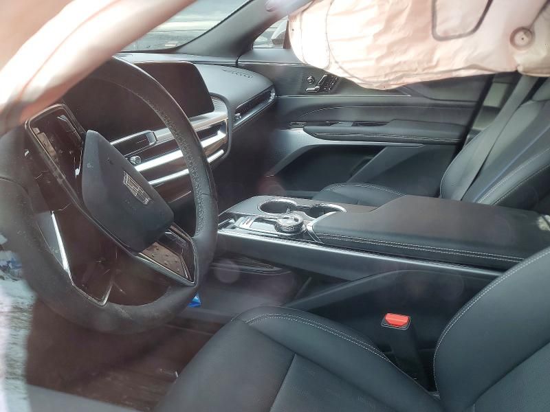 2025 Cadillac Lyriq Sport