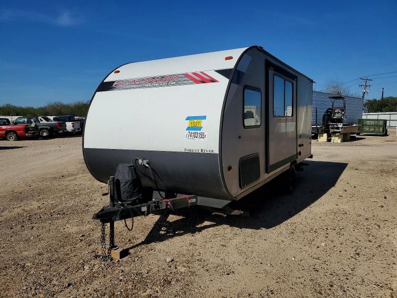 2021 Wildcat Travel Trailer