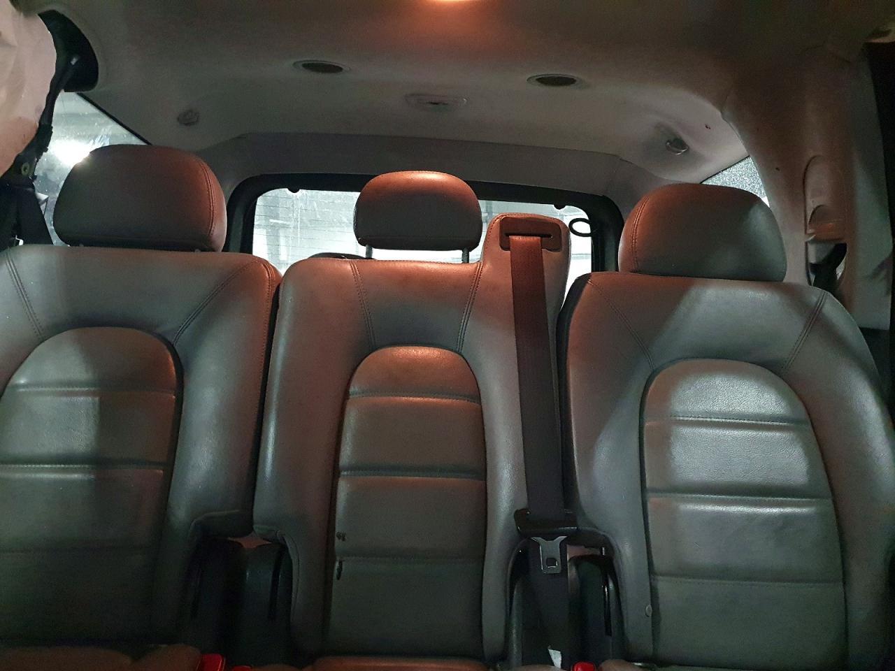 2004 Ford Explorer xlt