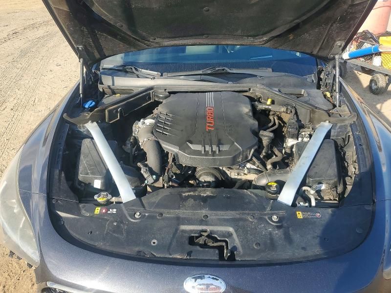 2019 KIA Stinger GT2