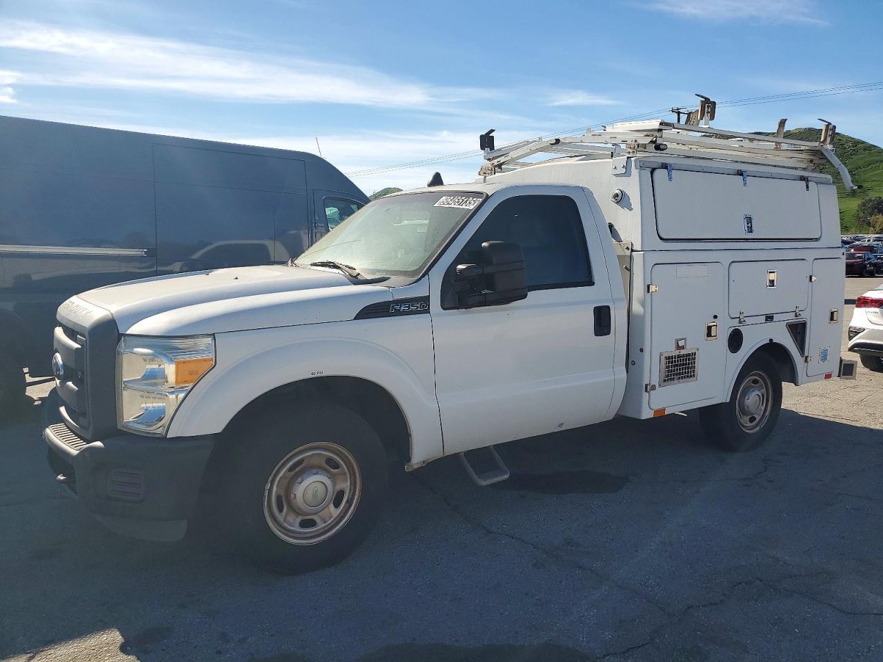 2013 Ford F350 Super Duty Utility / Service Truck