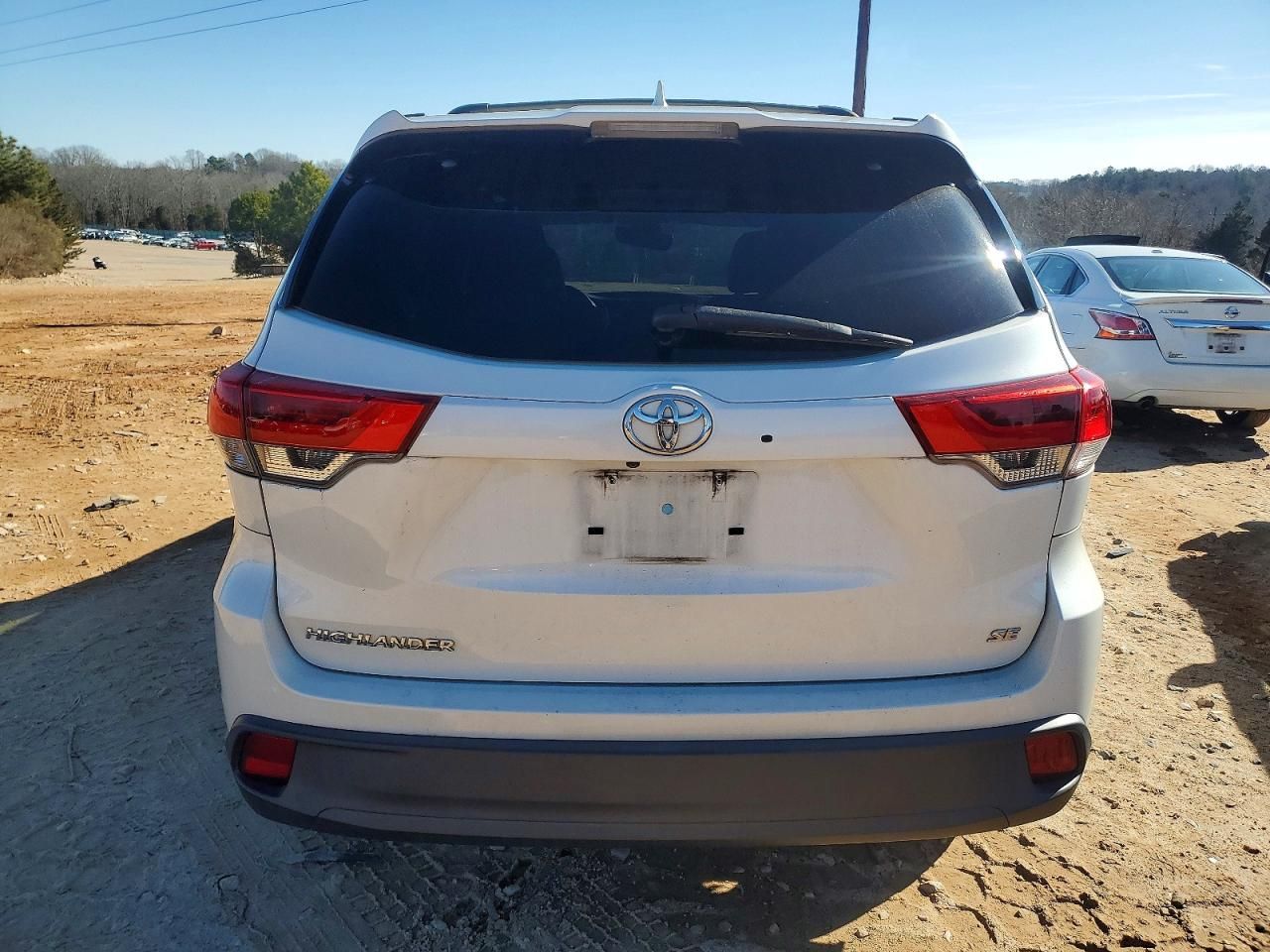 2018 Toyota Highlander se