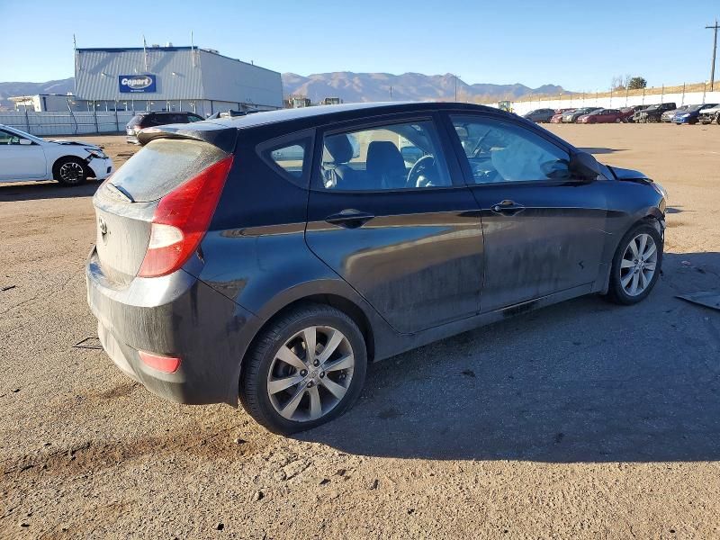 2012 Hyundai Accent gls