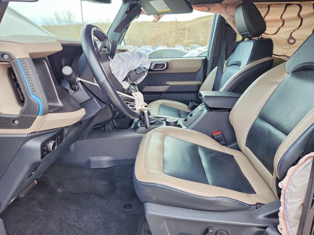 2023 Ford Bronco Base