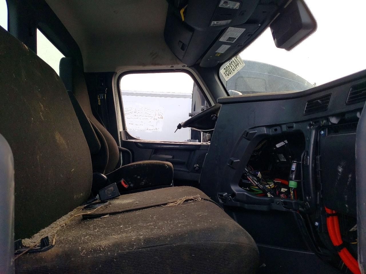 2023 Freightliner Cascadia 126 Semi Truck