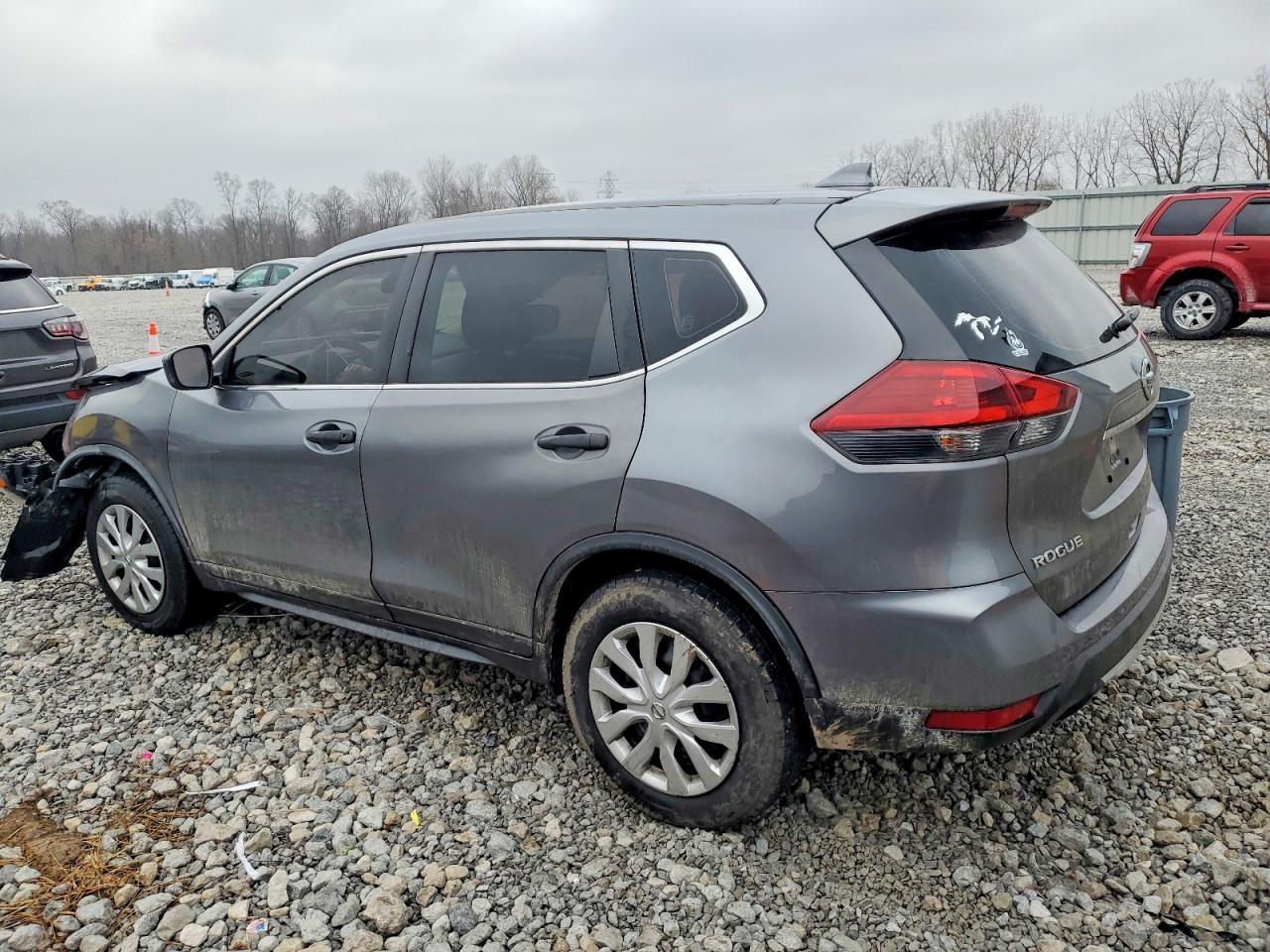 2020 Nissan Rogue s