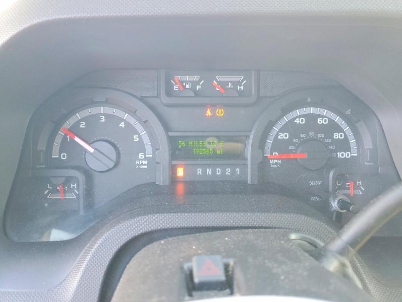 2014 Ford Econoline E350 Super Duty Wagon