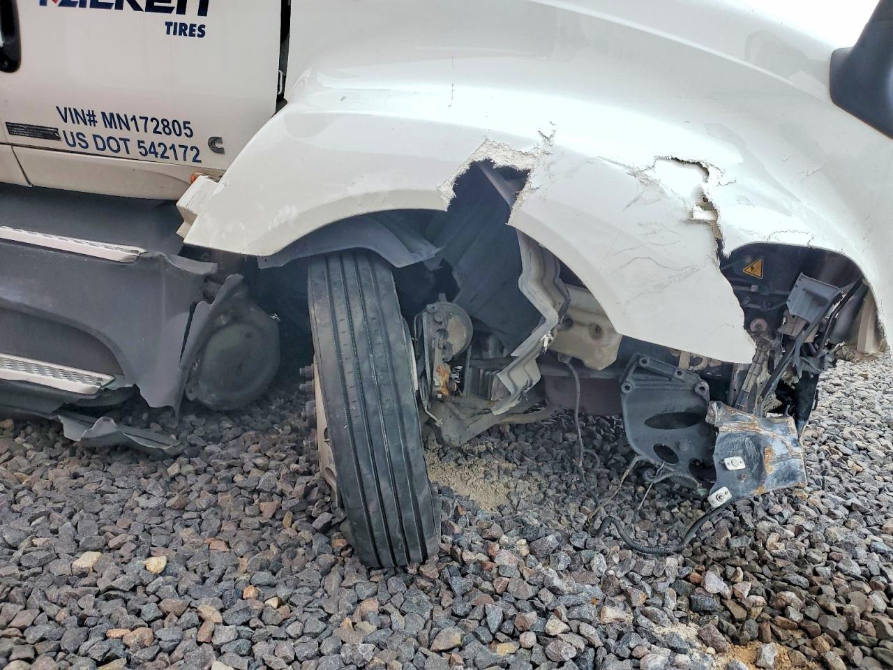 2021 International LT625 Semi Truck