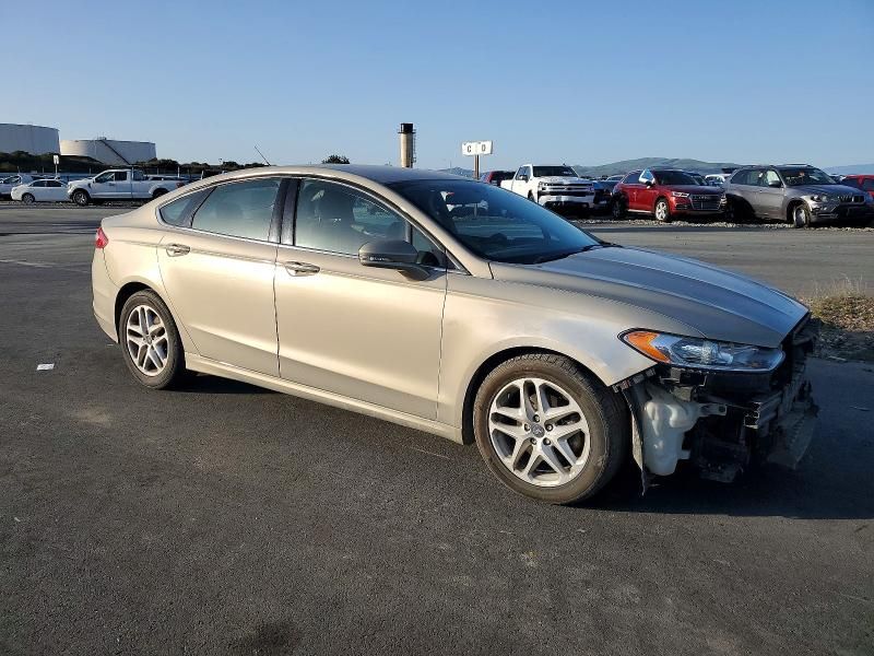 2015 Ford Fusion se