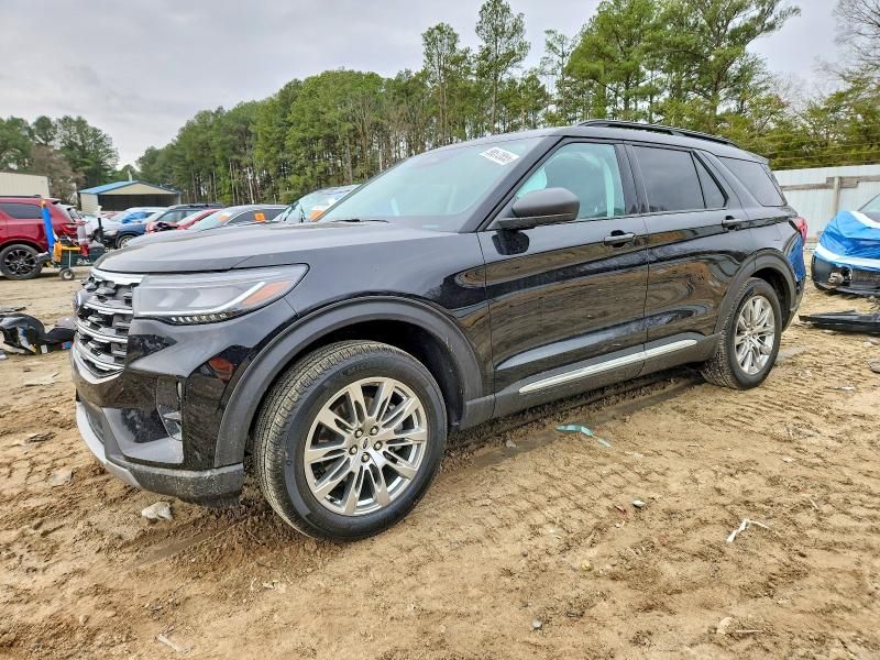 2025 Ford Explorer Active