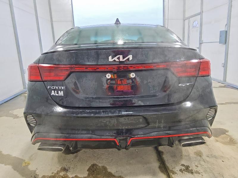 2024 KIA Forte gt
