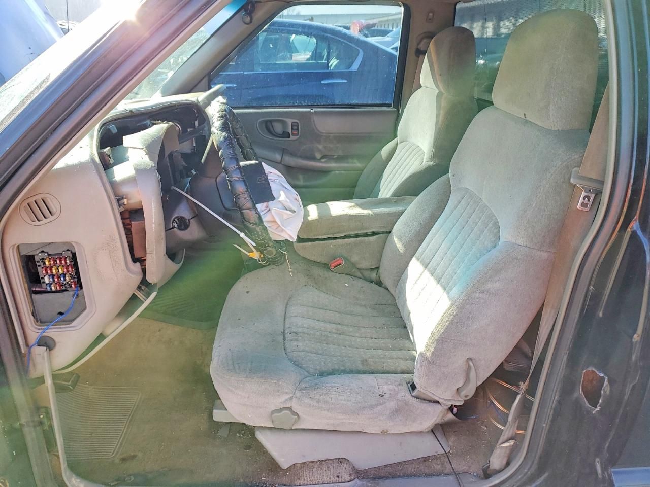 2000 Chevrolet S Truck S10