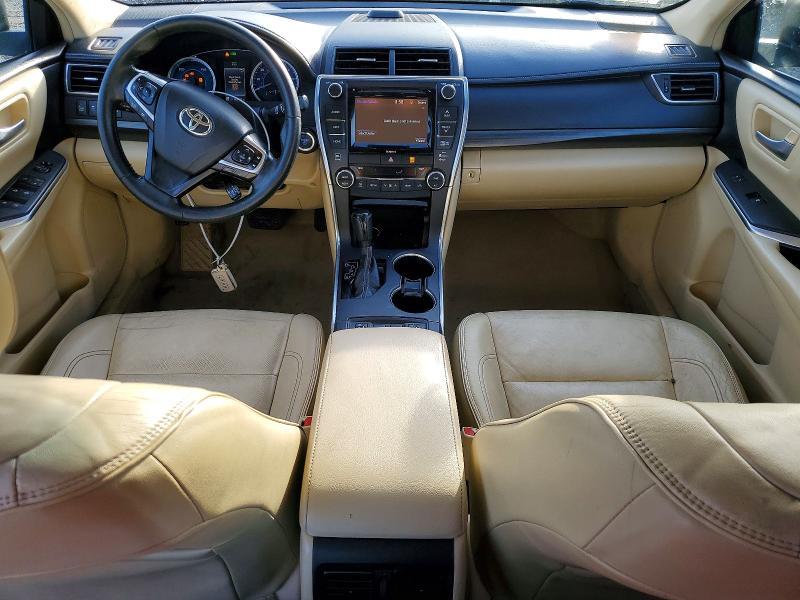 2016 Toyota Camry Hybrid