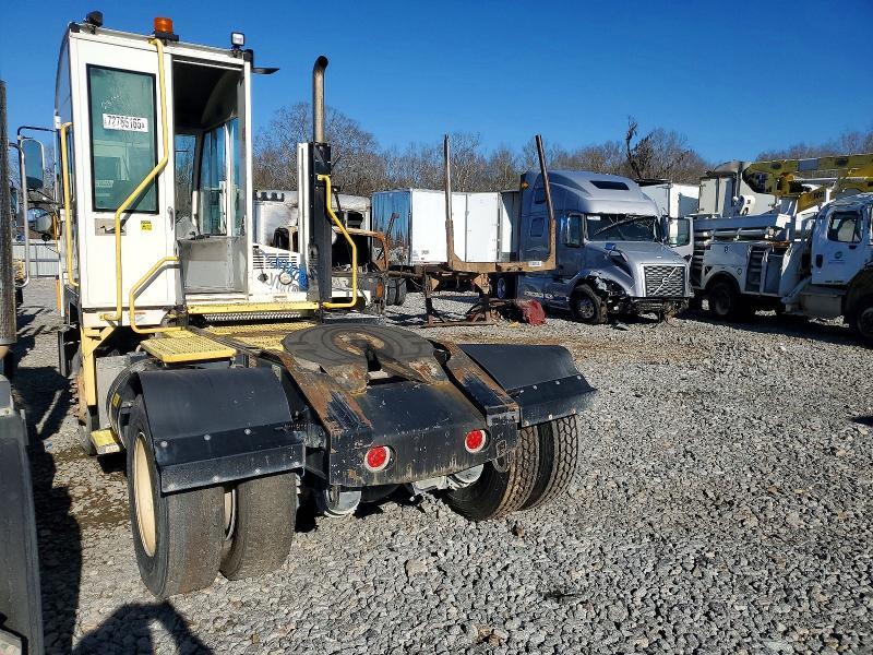 2020 Autc Xspotter O-Yard Truck