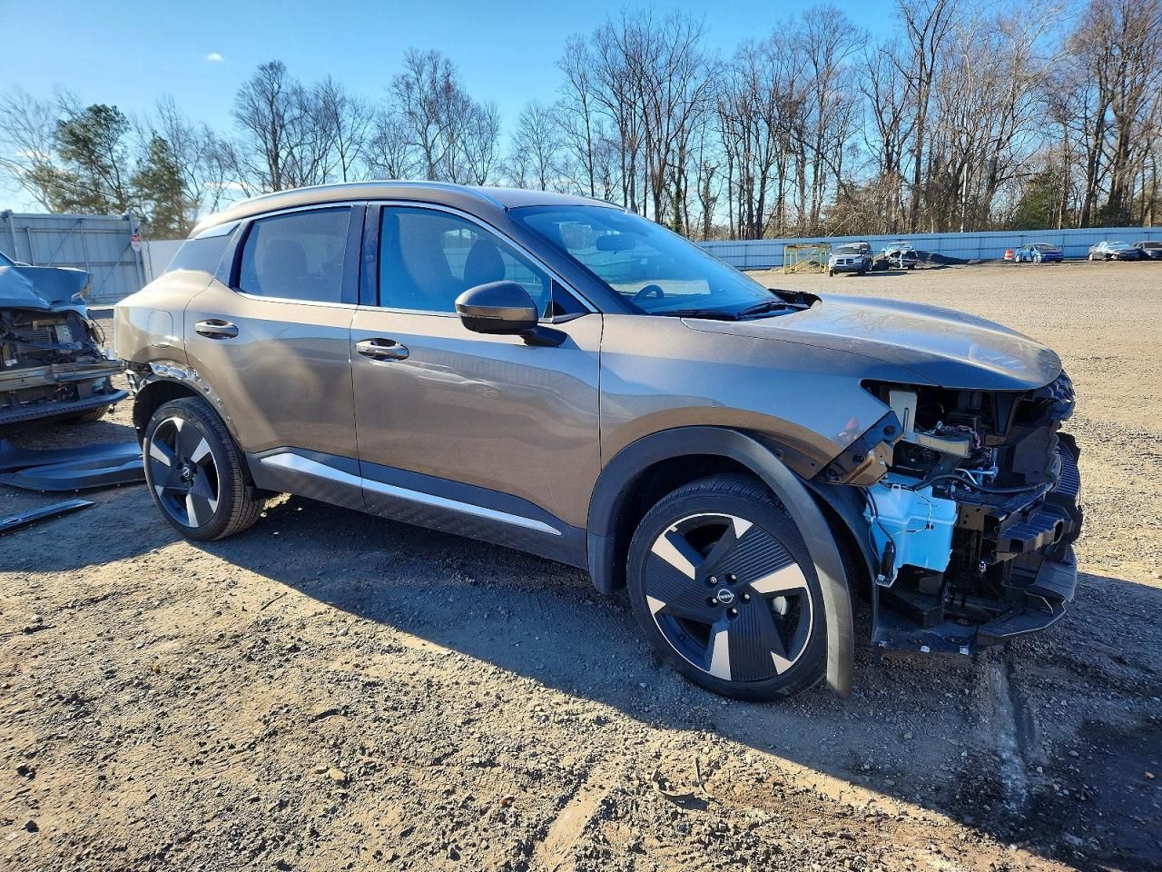 2025 Nissan Kicks sr