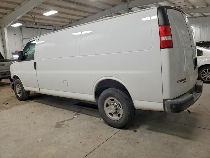2016 Chevrolet Express G2500 Delivery van