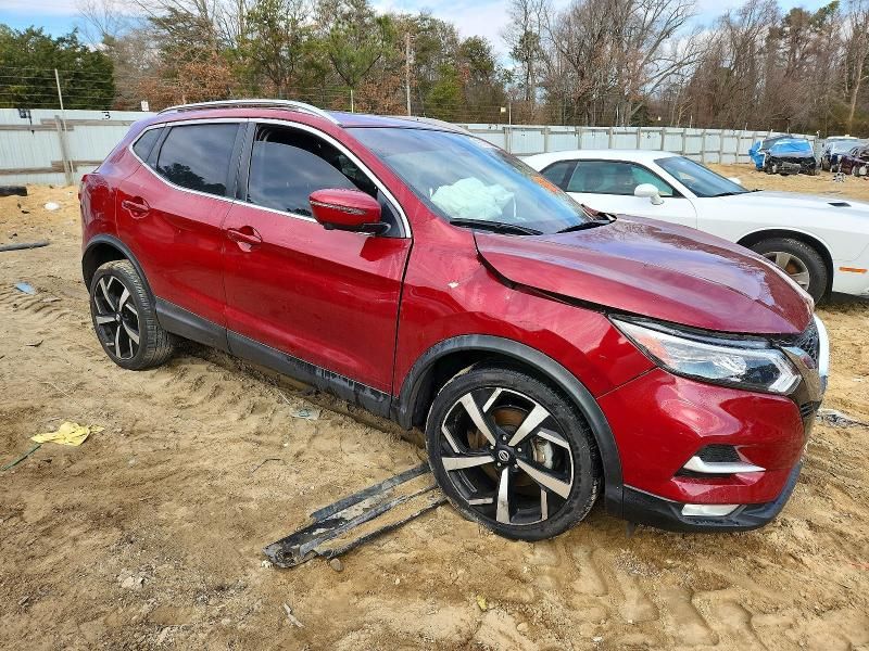 2020 Nissan Rogue Sport s