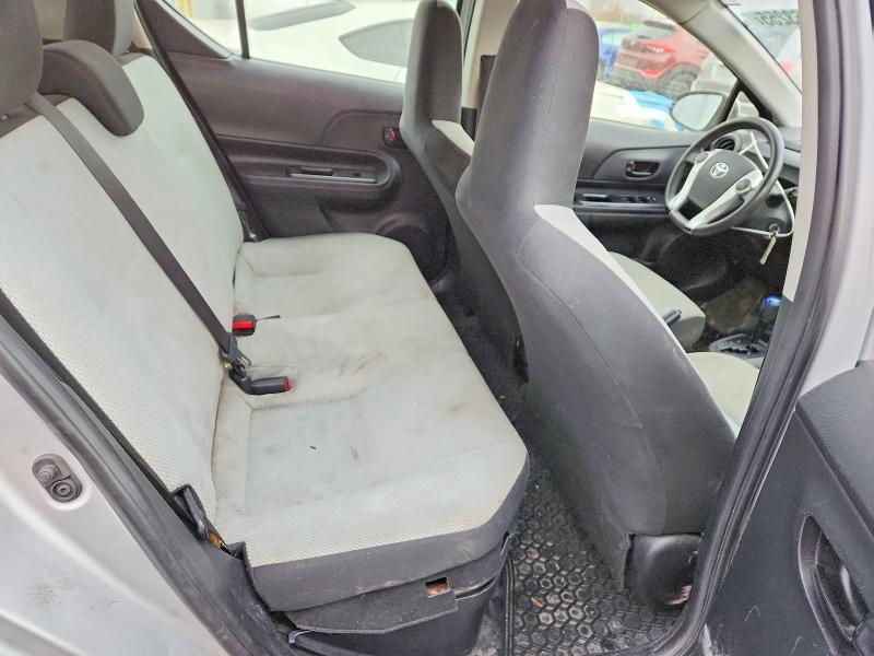 2015 Toyota Prius c