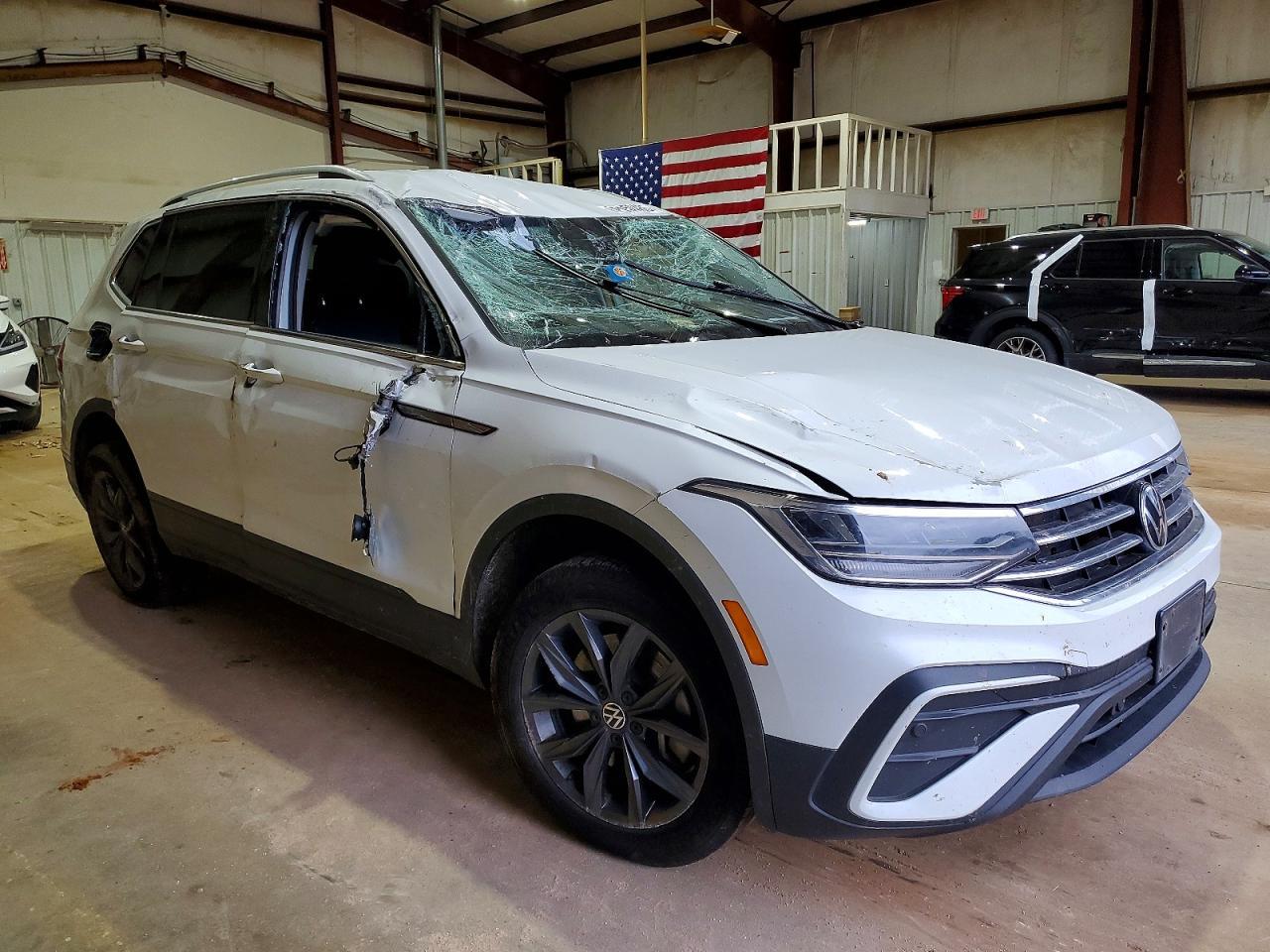 2023 Volkswagen Tiguan se