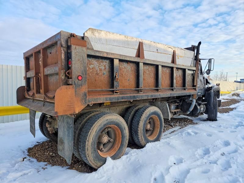 1989 Ford Lt8000 Dump Truck