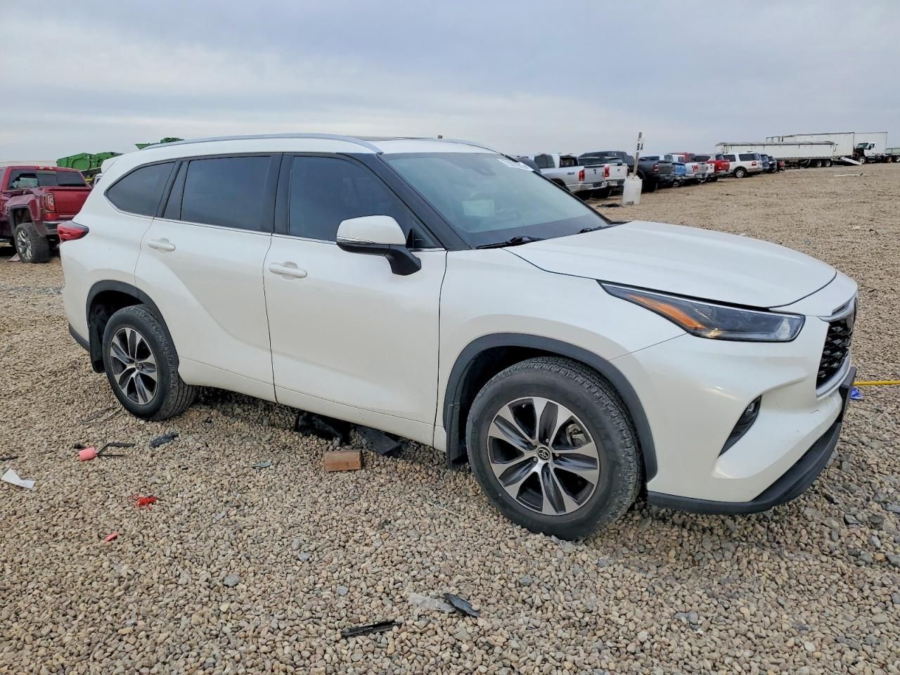 2021 Toyota Highlander xle