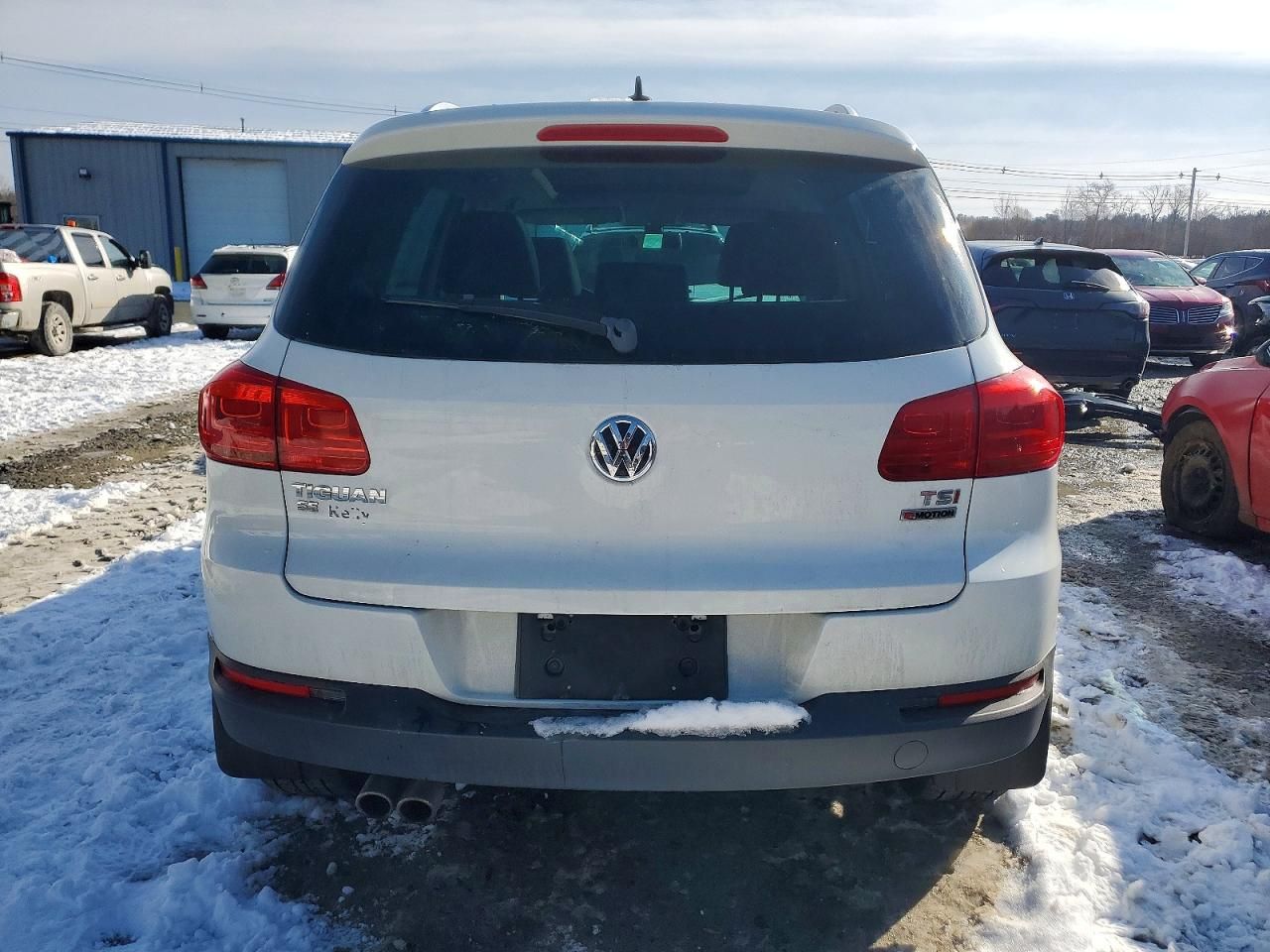 2016 Volkswagen Tiguan s