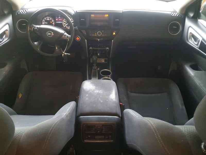 2016 Nissan Pathfinder s