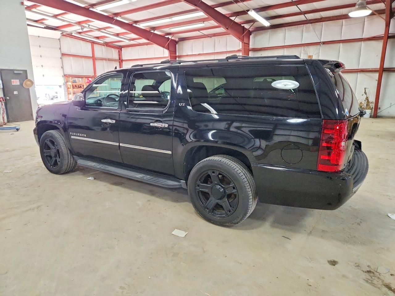 2013 Chevrolet Suburban K1500 ltz