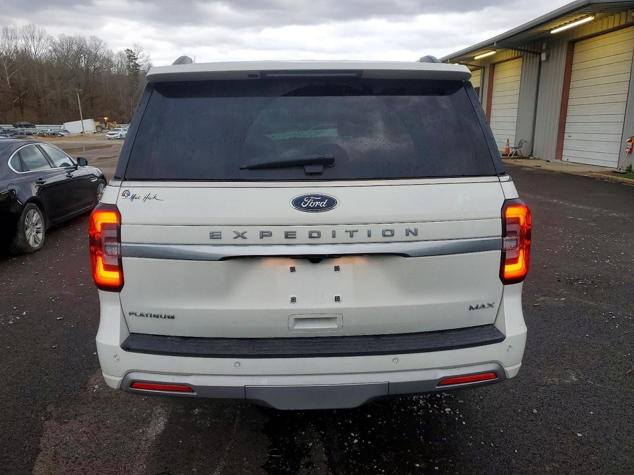 2024 Ford Expedition max Platinum