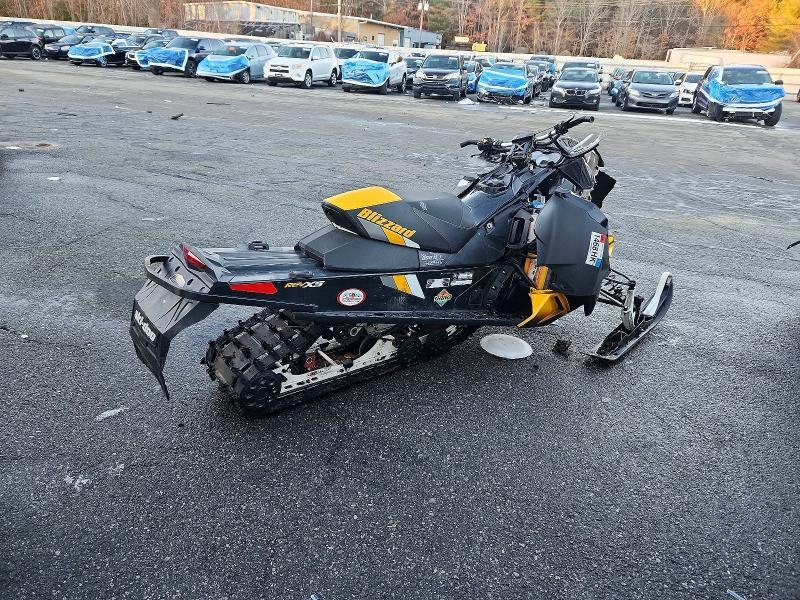 2016 Other Boat 2016 SKI-DOO MXZ Blizzard 800R
