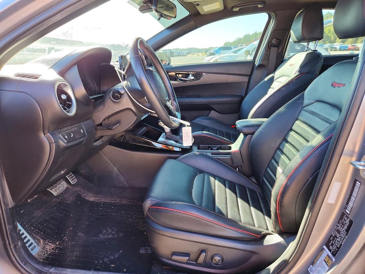 2023 KIA Forte gt