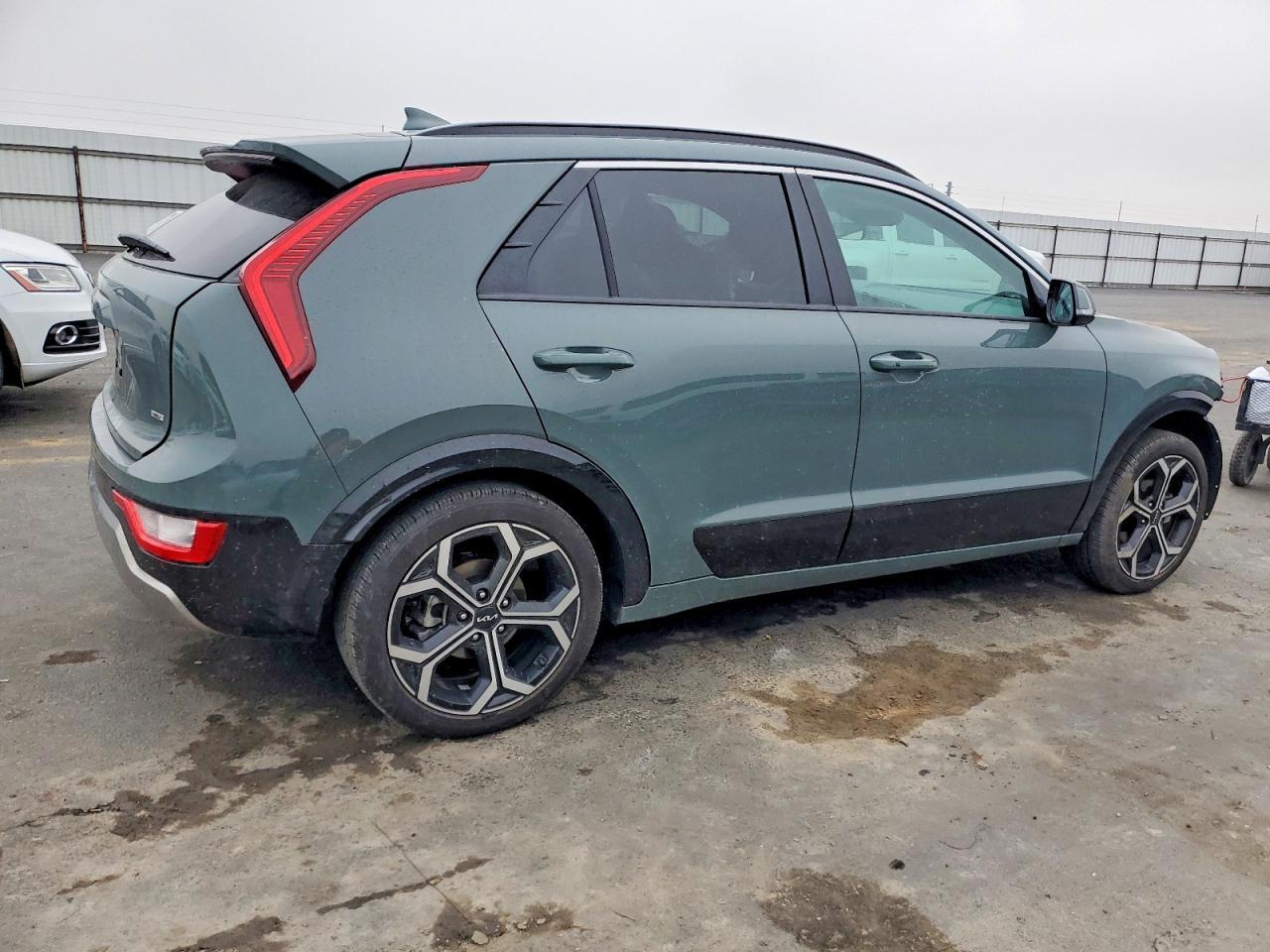 2025 KIA Niro ex