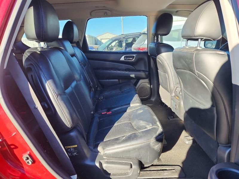 2015 Nissan Pathfinder s