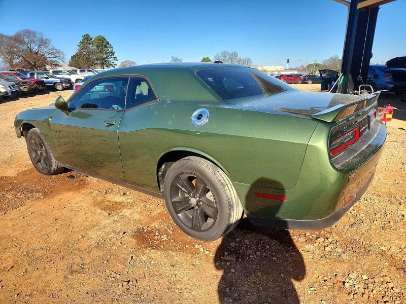 2020 Dodge Challenger sxt