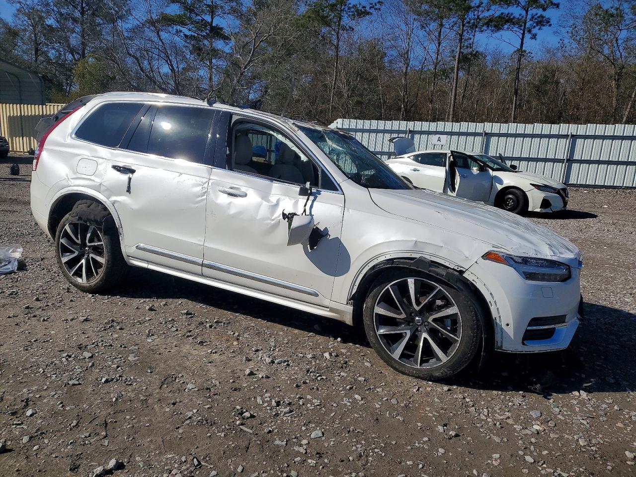 2023 Volvo Xc90 Plus