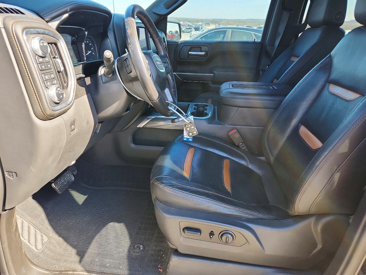 2021 GMC Sierra K1500 AT4