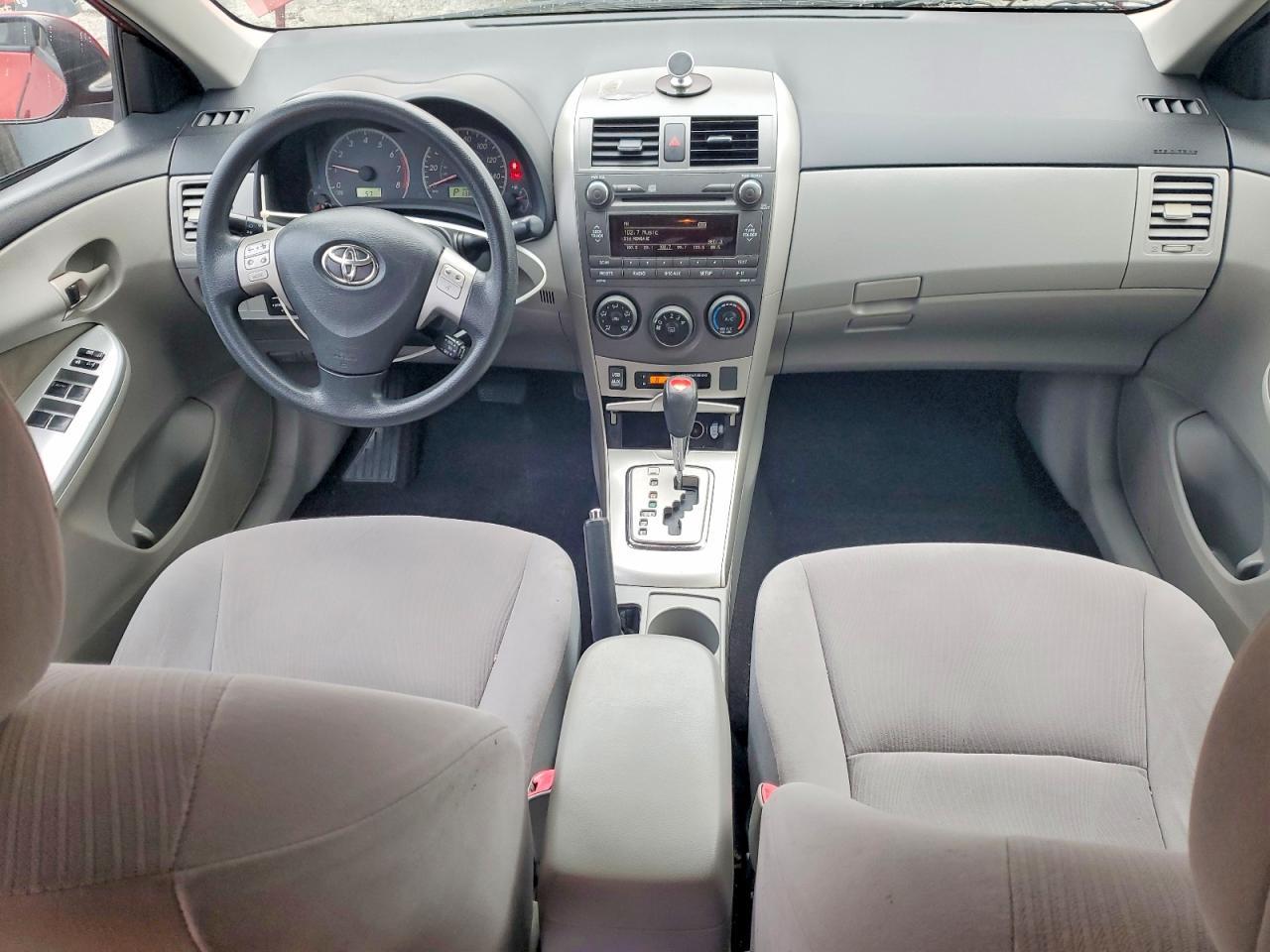 2011 Toyota Corrola le