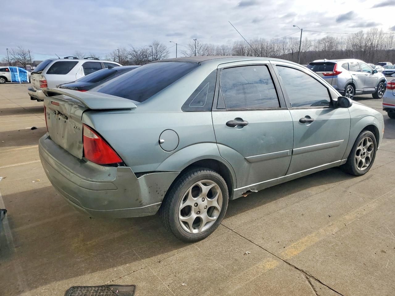 2005 Ford Focus ZX4