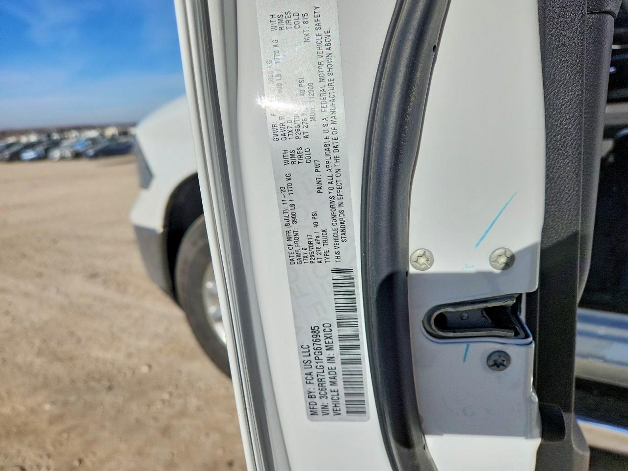 2023 Dodge RAM 1500 Classic SLT